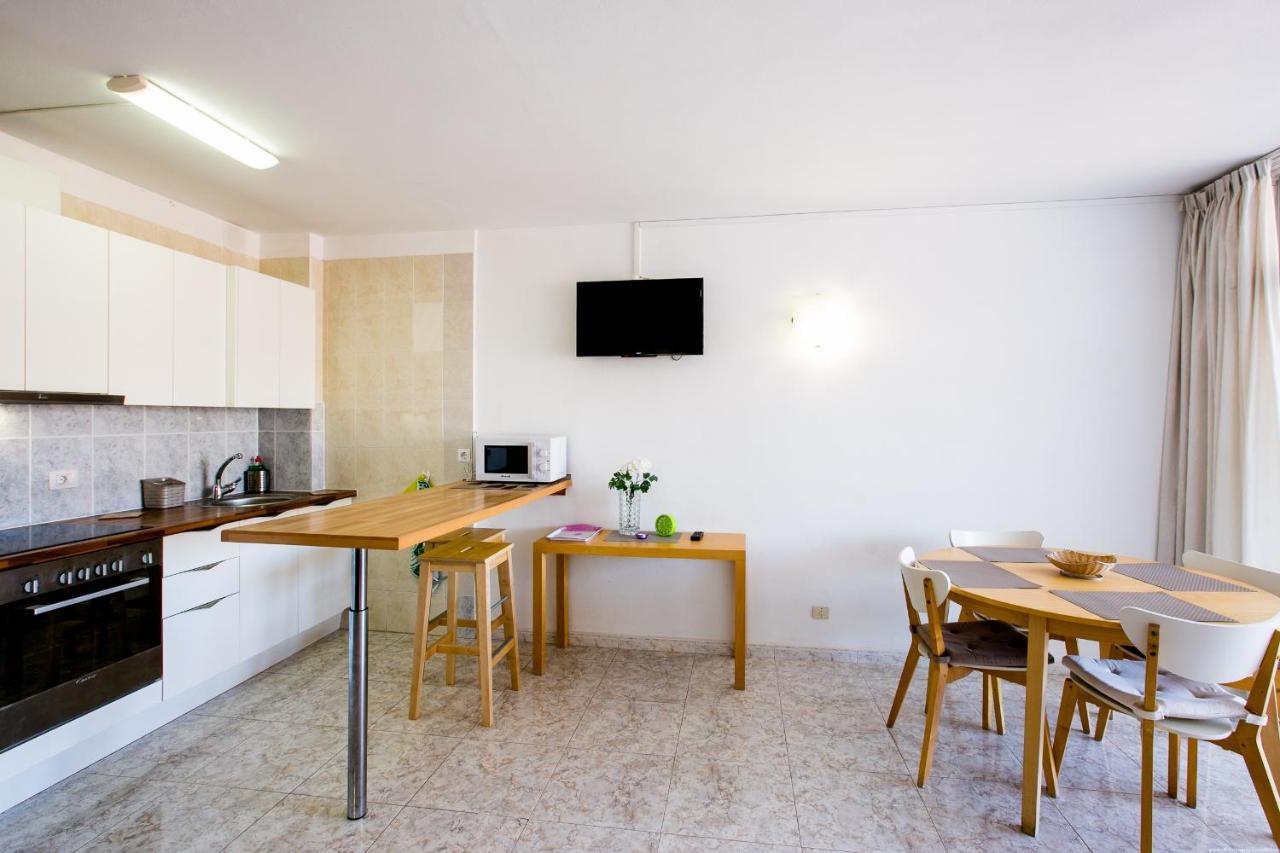 Los Cristianos Guayero Apartment المظهر الخارجي الصورة